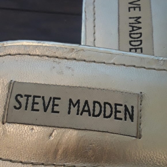 Steve Madden silver small heel sandals - Picture 2 of 7